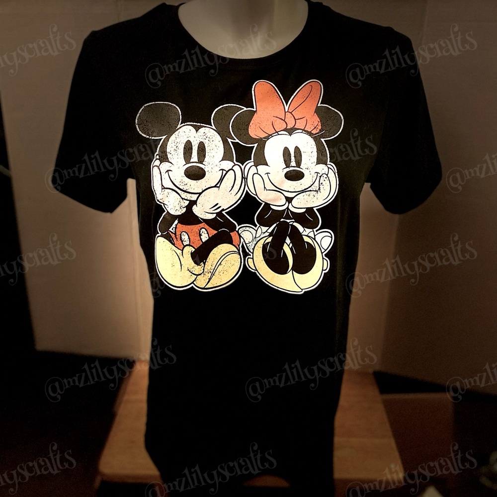 Disney Mickey and Minnie T-shirt